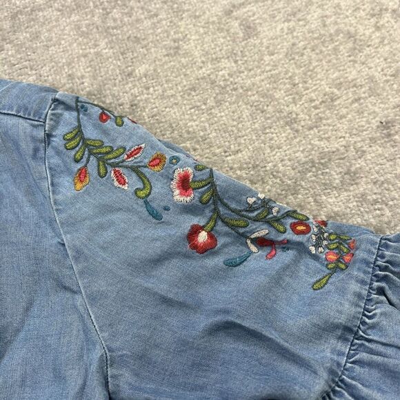 BeachLunchLounge Embroidered Peplum Chambray Blouse  Flare Bell Sleeve Small - Picture 2 of 15